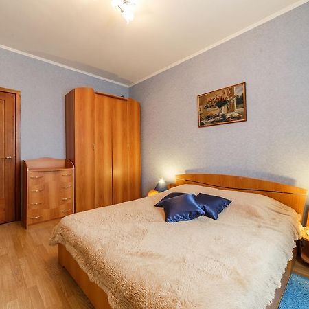 Apartment Domashny Uyut Na Belinskogo 41 Luxe Jekatyerinburg Kültér fotó